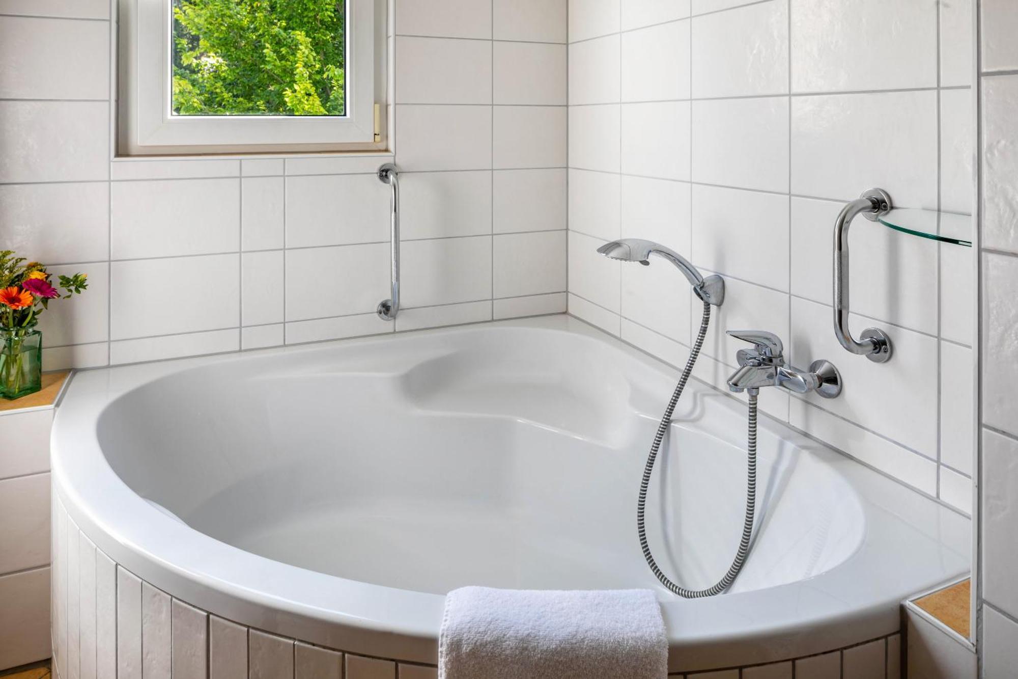 Ferienwohnung Am Neumagen Штауфен-ім-Брайсґау Екстер'єр фото